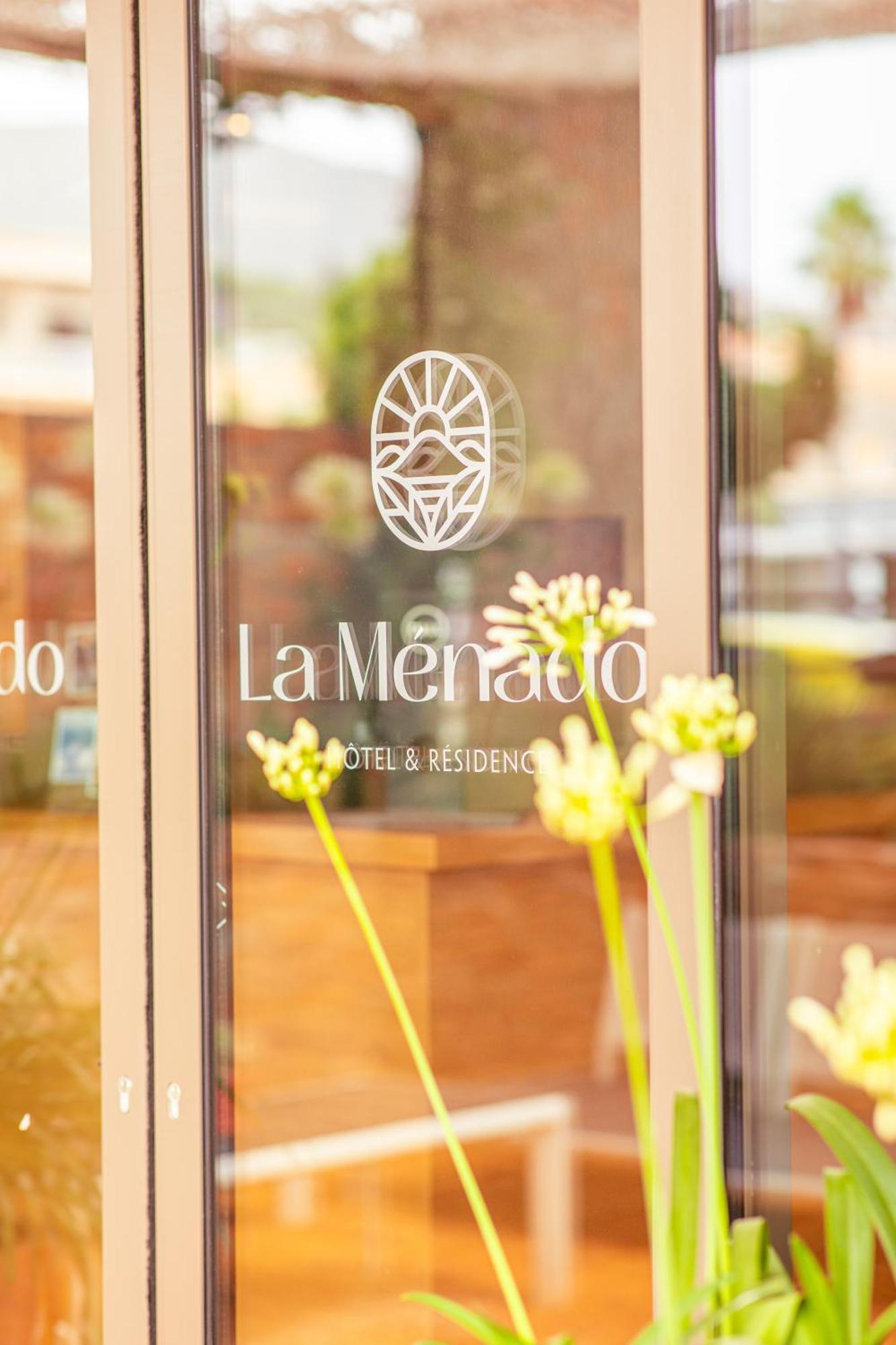 Hotel La Menado Кавалер-сюр-Мер Екстер'єр фото